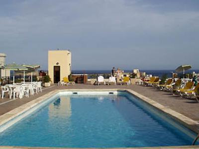 The Crown Hotel Buġibba Exterior foto